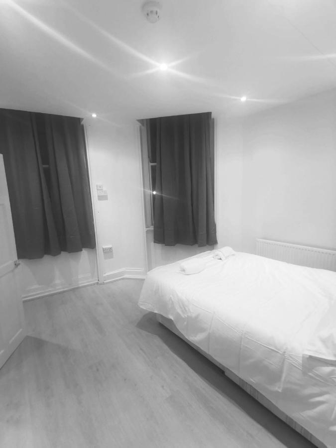 Y2 Guest House Londres Exterior foto